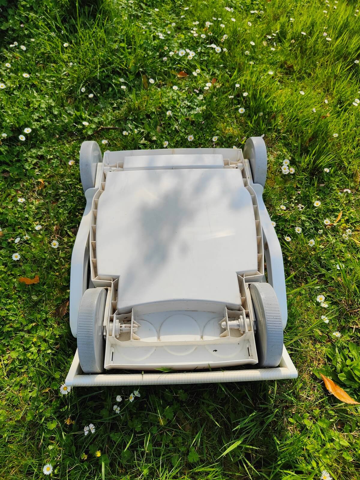 compartiments lateraux desserte rangement