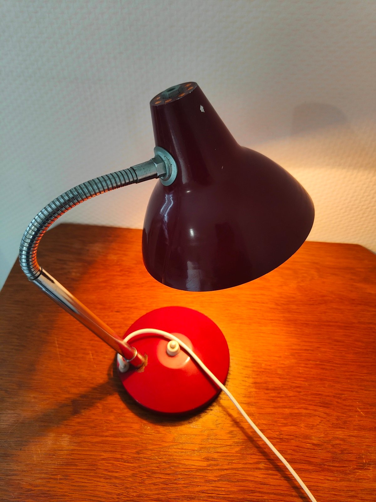 Lampe vintage sur bureau décoration