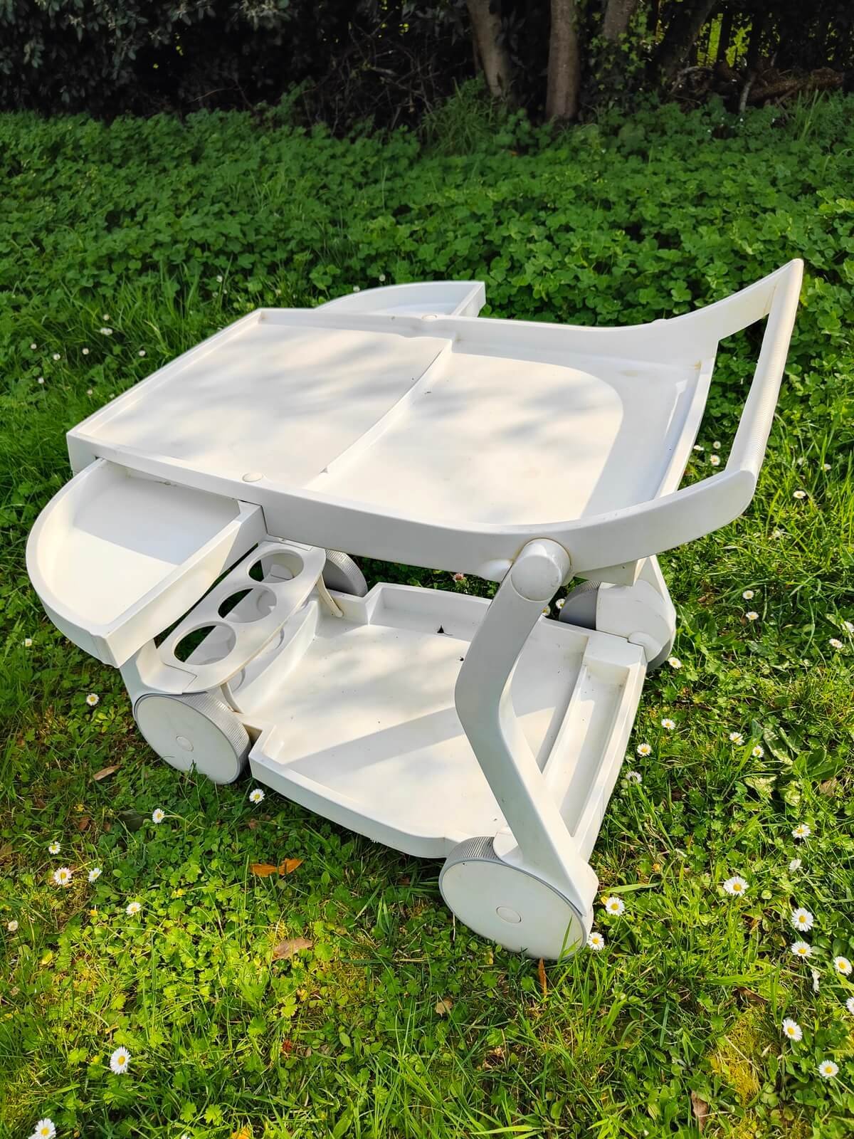 plateaux desserte rebords anti chute