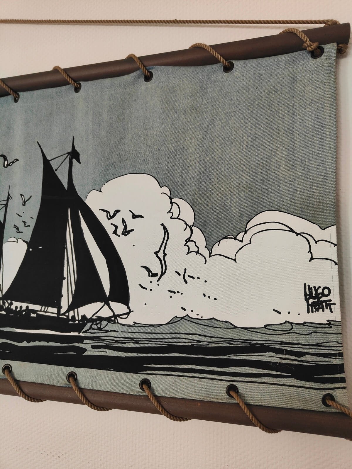 détail toile coton Corto Maltese vintage occasion