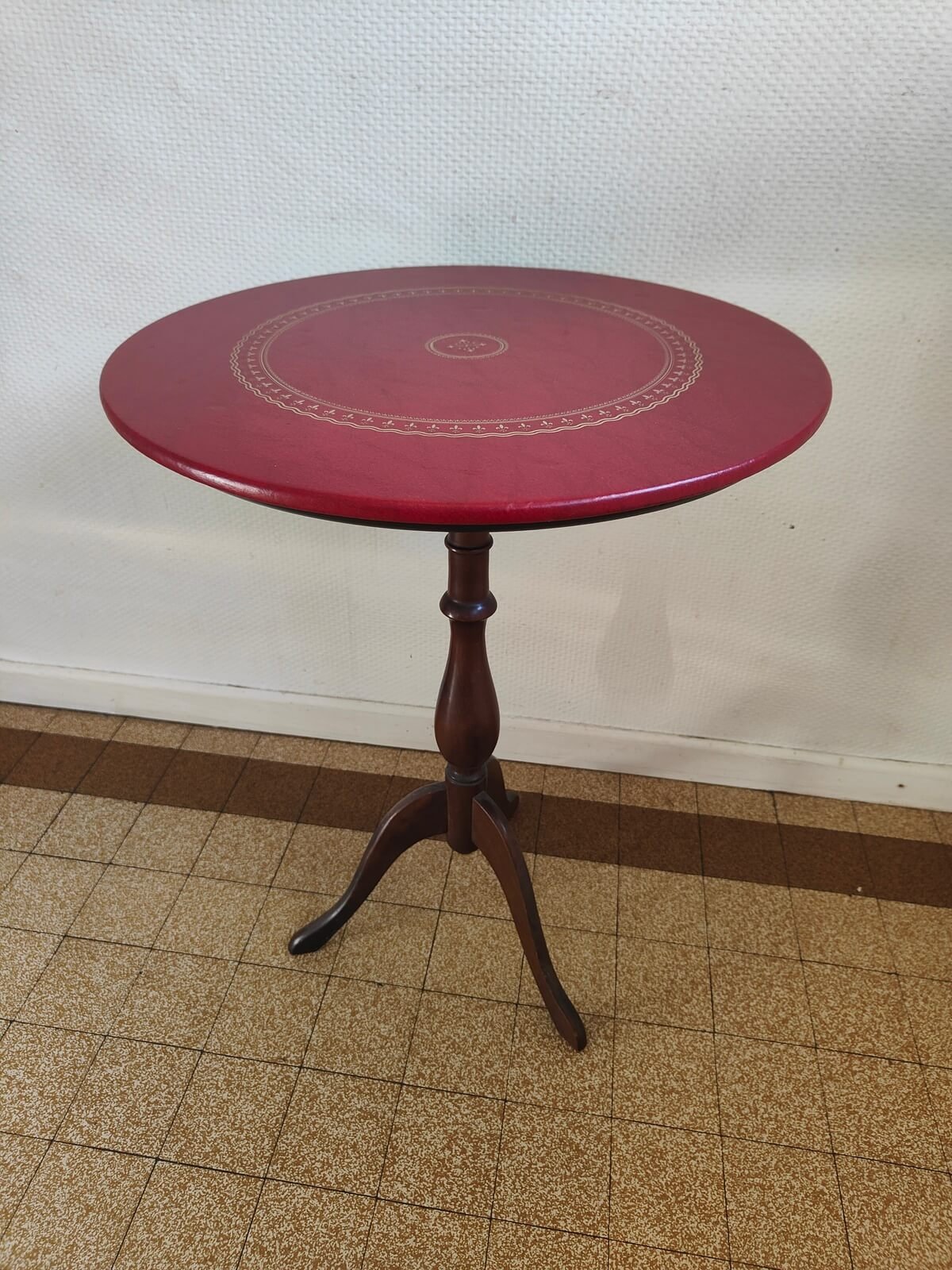 guéridon occasion bois tripode plateau simili cuir vintage