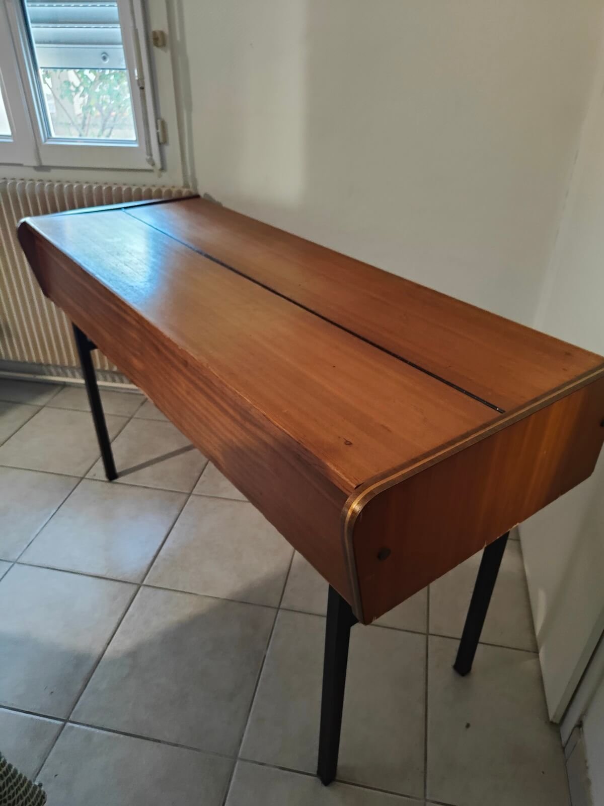 console vintage avec rangement compartimente seconde main