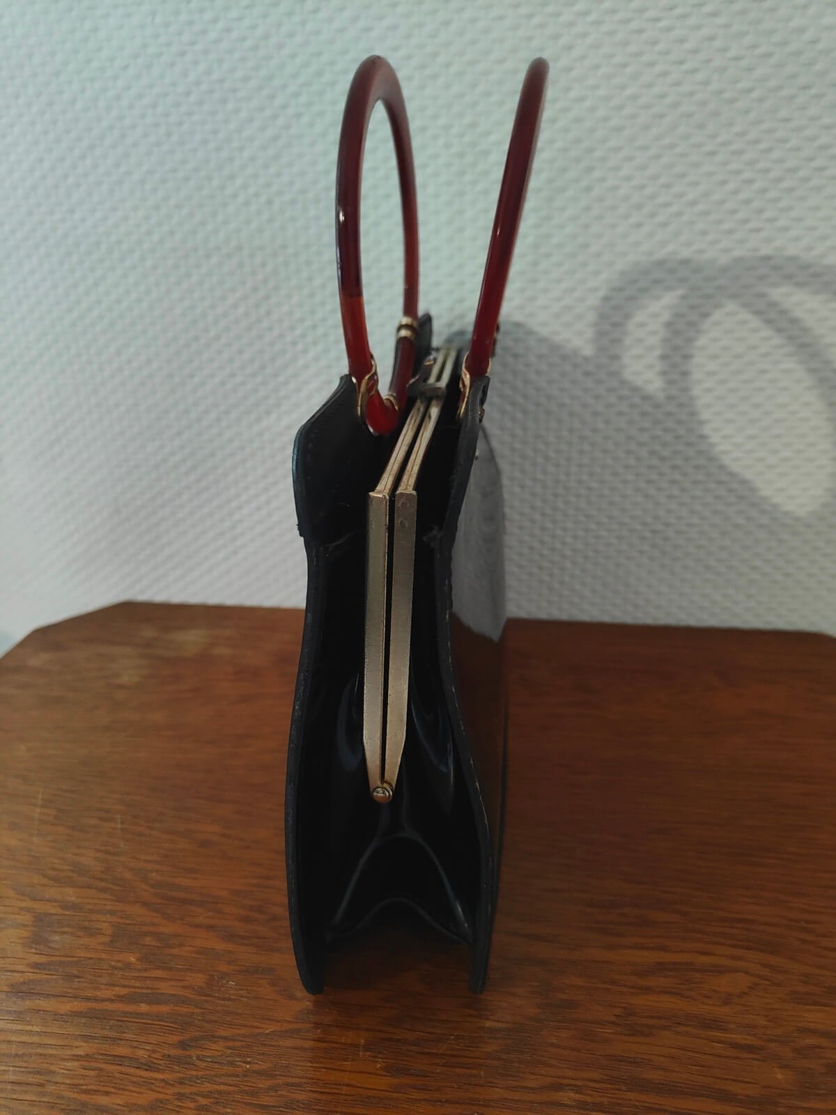 sac vintage finition dorée cloutée brocante en ligne