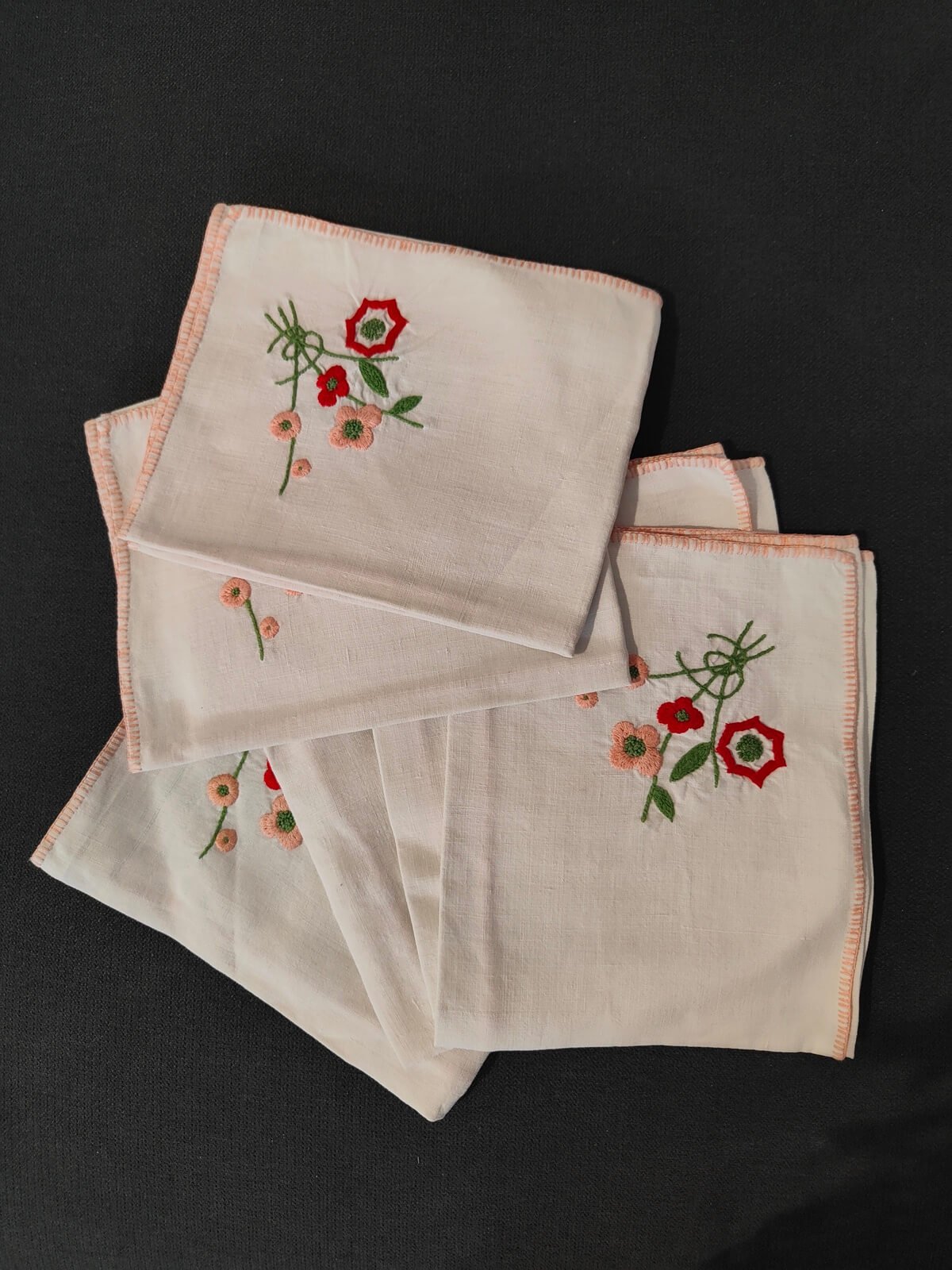 lot serviettes table vintage brodées fleurs occasion