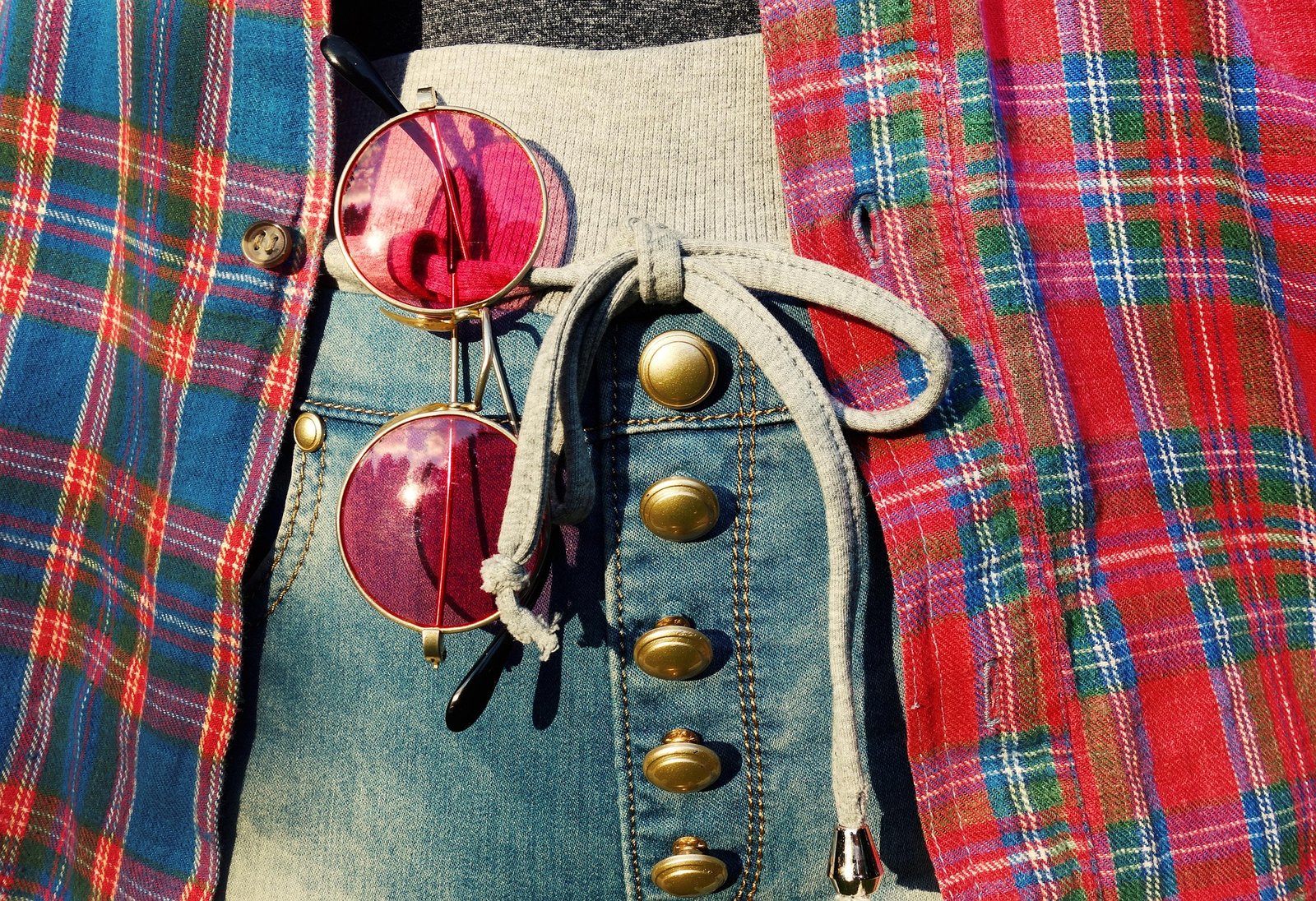 accessoires de mode colorés maximalistes sacs bijoux chaussures tendance 2026 seconde main