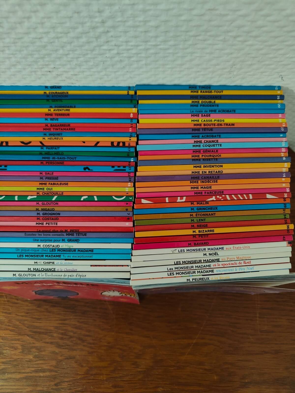 Lot de 77 livres Monsieur & Madame d'occasion Hachette Jeunesse