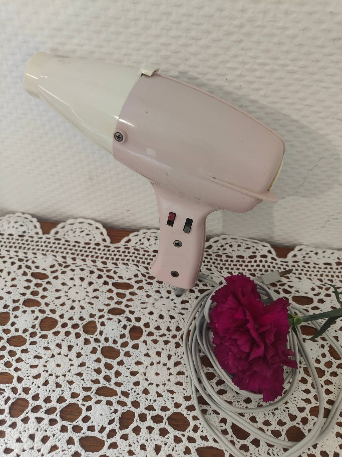 Sèche-cheveux Moulinex vintage années 60 rose poudré